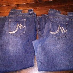 2 pairs Maurices jeans sz. 20